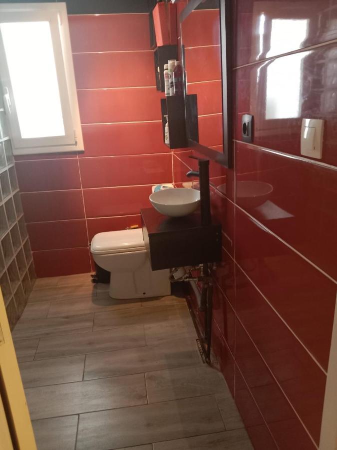 Habitacion Privada Tarragona Con Cocina Salon Y Terraza Piso Compartido מראה חיצוני תמונה